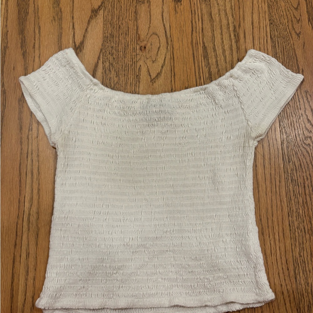 Brandy Melville off the shoulder top